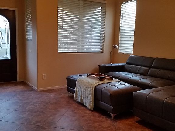 3rd image of 8752 Gateway Glen Dr