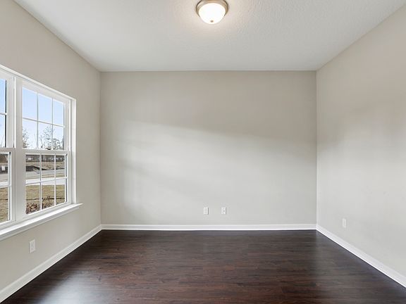 5th image of 16 Morgan Field Blvd #Aka1b9