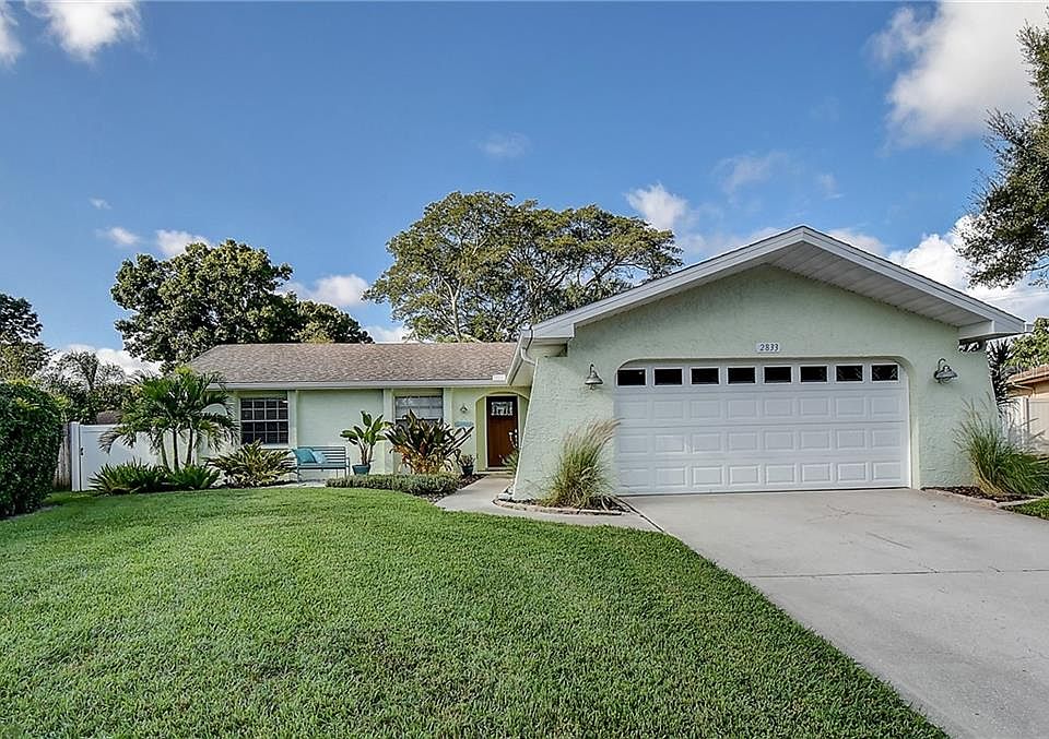 1st image of 2833 Trailwood Ct