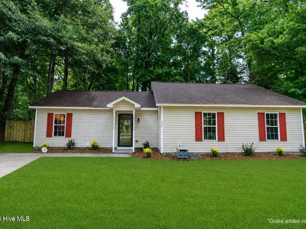 106 Shearin Hills Drive, Castle Hayne, NC 28429