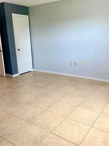 190 Paradise Blvd #9 — Photo 24