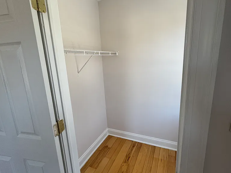 11238 Lake Shore Ct — Photo 15