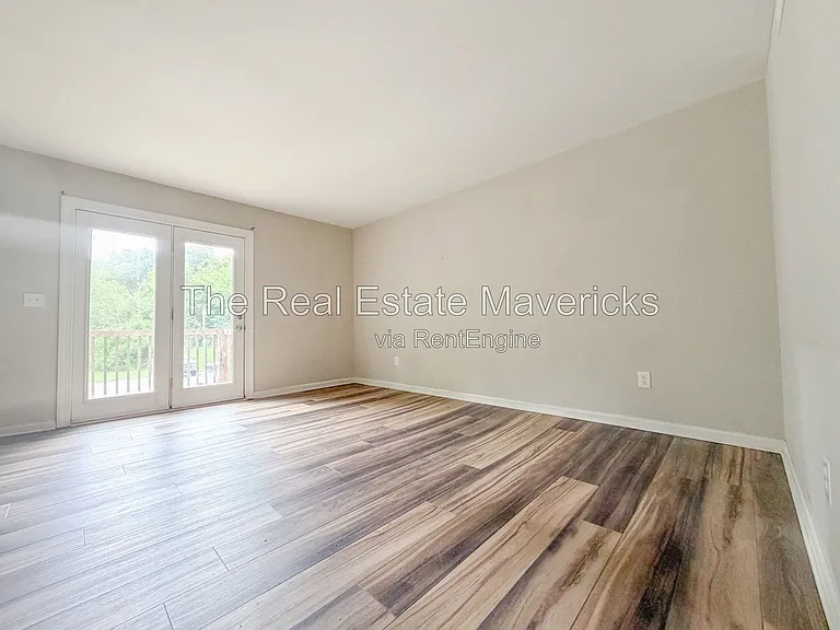 131 Pace Dr #B5 — Photo 9