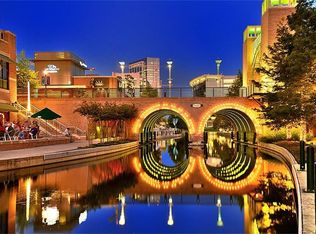 34 Peachridge Pl, Spring, TX 77382