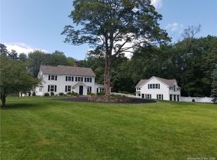 293 N Salem Rd, Ridgefield, CT 06877