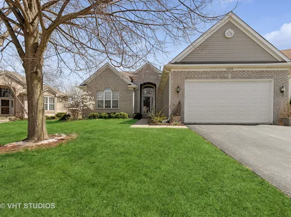 3079 N Forrest Hills Ct, Wadsworth, IL 60083