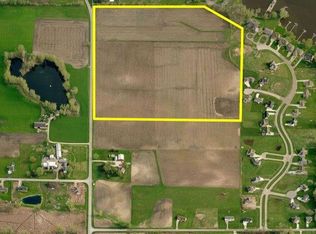 5400 Reighmoor Rd, Omro, WI 54963