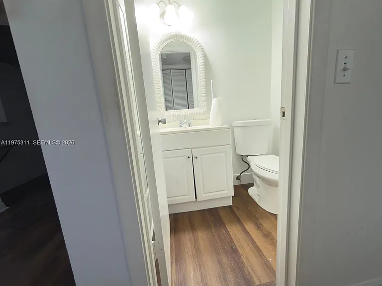 104 E Easthampton E #1 — Photo 10