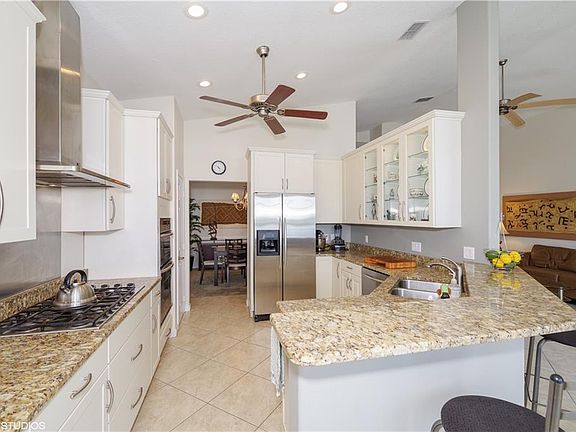 3rd image of 5236 Watervista Dr