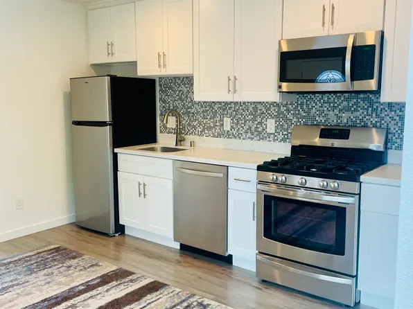 1922 Dogwood Dr, Santa Rosa, CA 95403