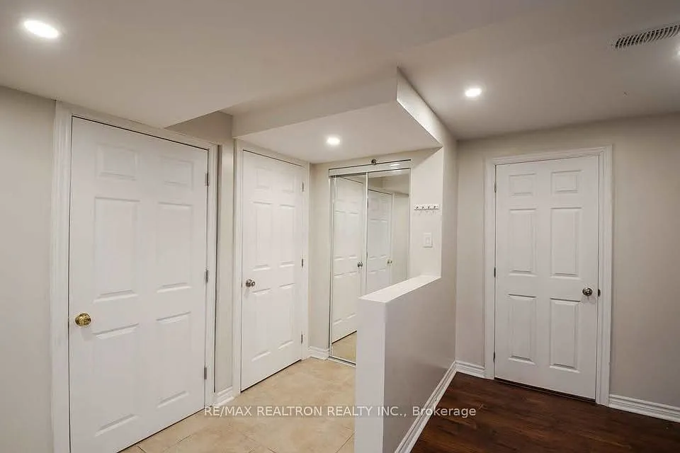2 bed, $1,750 — Photo 2