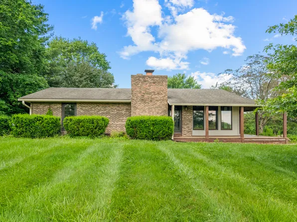 11574 S State Road 42, Cloverdale, IN 46120