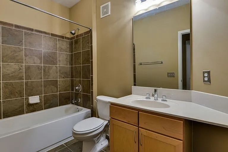 3000 Vanderbilt Pl #443 — Photo 19