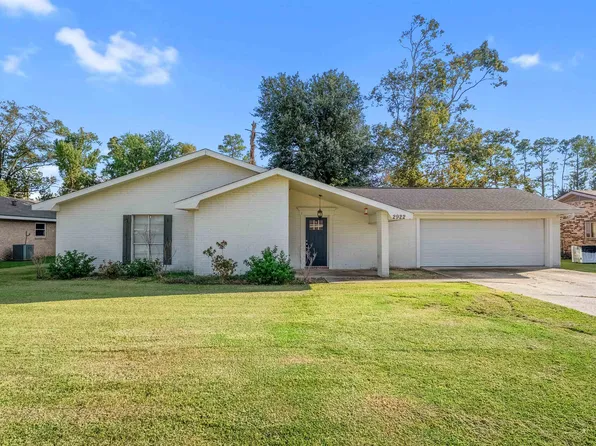 2922 Weil Dr, Sulphur, LA 70663
