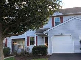 103 Lennox Ct, Lansdale, PA 19446