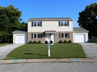 3288 E Pheasant Cir #A-B, Dover, PA 17315