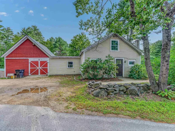 402 Oak Hill Road, Northfield, NH 03276