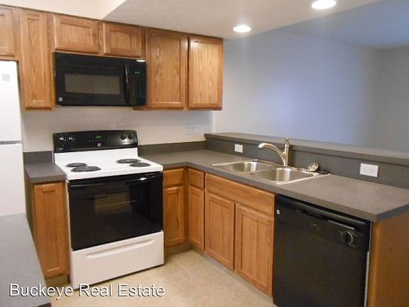 2nd image of 120 W Maynard Ave