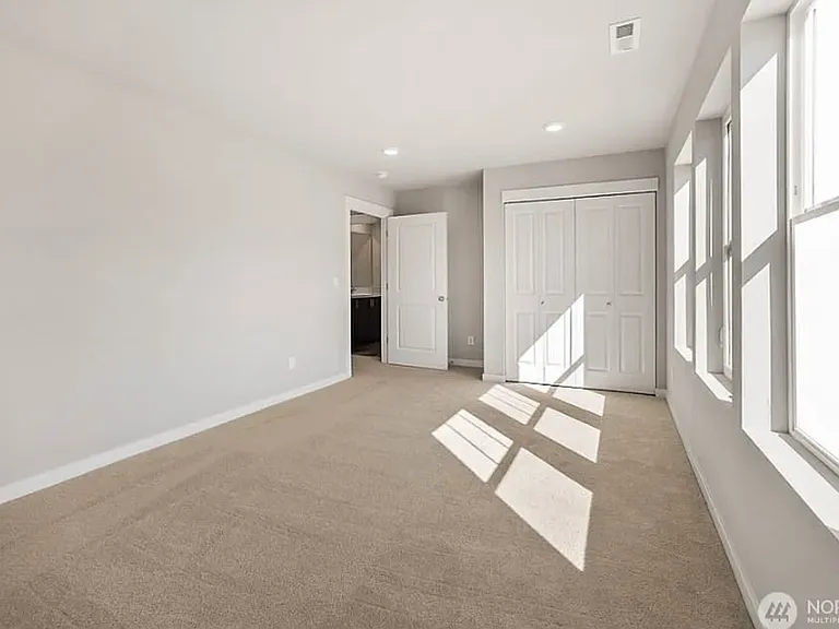 6060 Ladd Ct SW — Photo 7