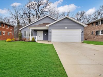 360 Meadow Dr, North Tonawanda, NY, 14120