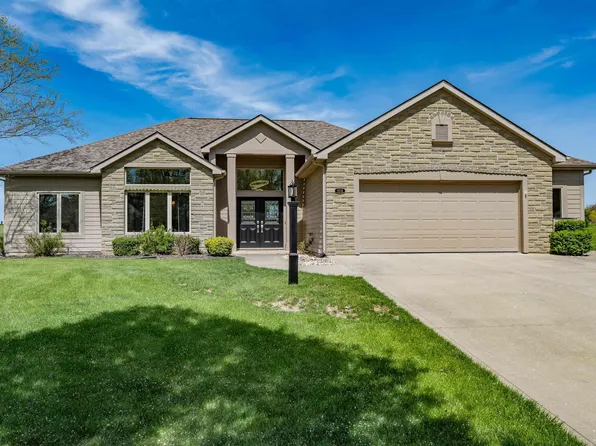 2518 Cobblestone Ln, Kendallville, IN 46755
