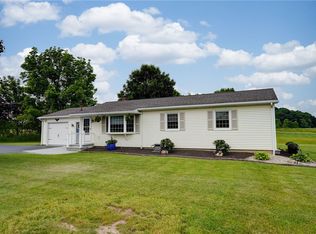 244 Blazey Rd, Victor, NY 14564