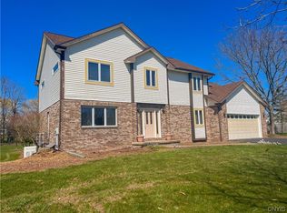 15 Green Links Turn, Auburn, NY 13021