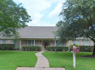 1514 Anvil Dr, Houston, TX 77090