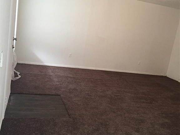 4th image of 1100 Clay St