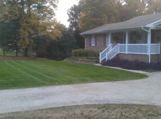 124 Anderson Rd, Eden, NC 27288