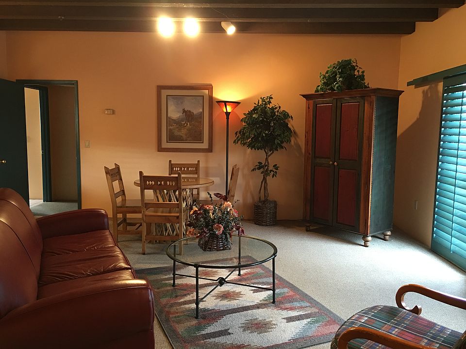 1st image of 1147 S Avenida Del Cardenal Rojo