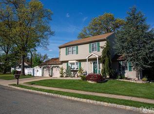 73 Garfield Pl, Parlin, NJ 08859