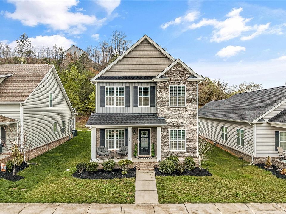 1st image of 127 W Rarity Ridge Pkwy