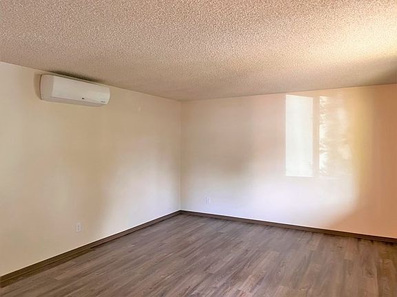 4th image of 4314-4388 State St #4358