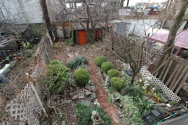 Sold by Corcoran | media 5