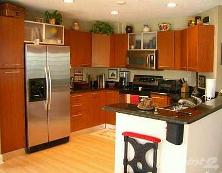 4th image of 361 Bermuda Springs Dr