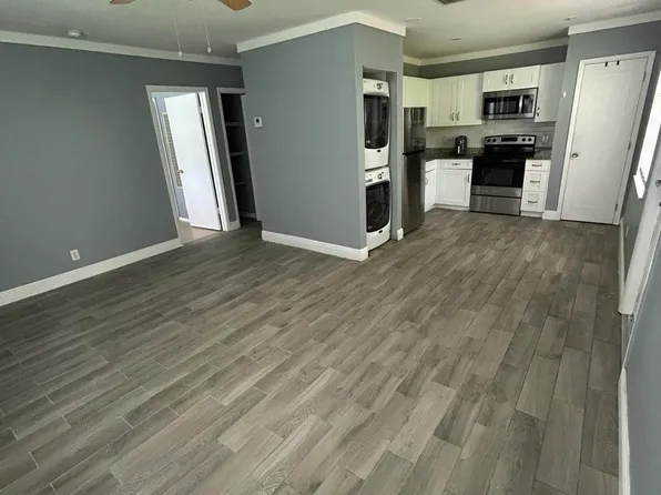 1435 SW 24th Ct APT B, Fort Lauderdale, FL 33315