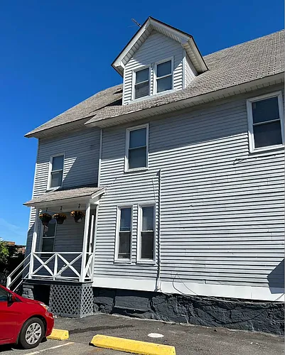 (Undisclosed Address) Photo 1