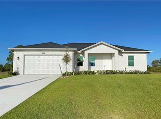 1404 NW 16th Pl, Cape Coral, FL 33993