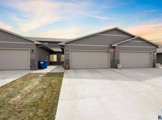 117 E Ivy Rd, Tea, SD 57064