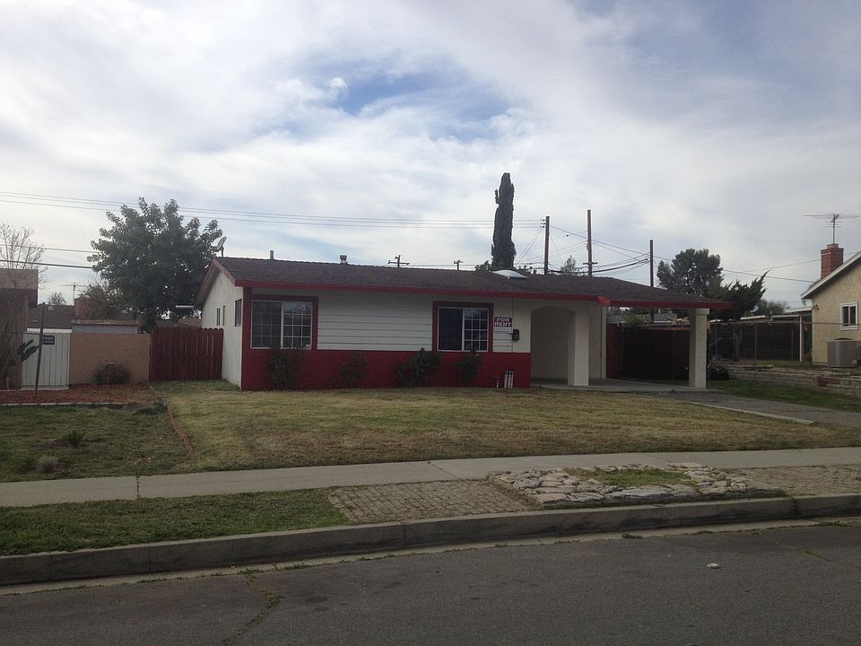 1st image of 1391 Ross St
