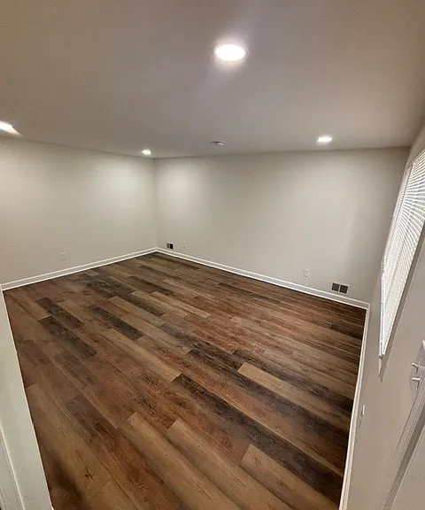 4404 Banks Pl NE — Photo 27