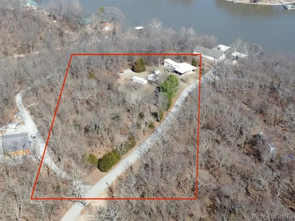 60750 E 200th Rd, Fairland, OK 74343