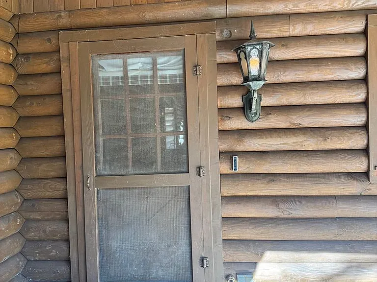 1840 Robinhood Rd — Photo 29
