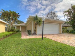 13934 Eastpointe Ct, Palm Beach Gardens, FL 33418