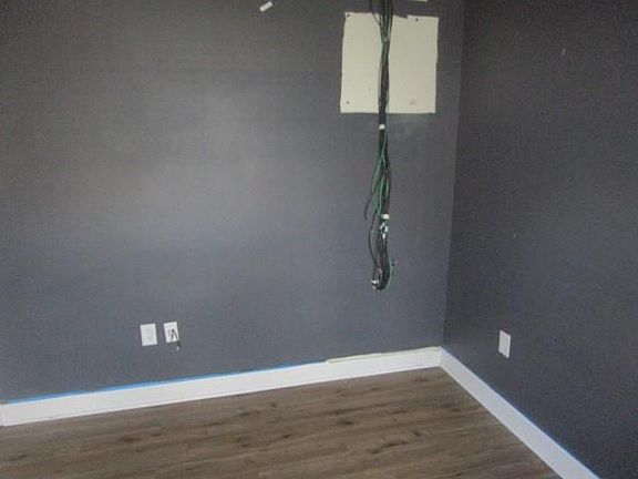 2nd image of 9724 Mint Dr