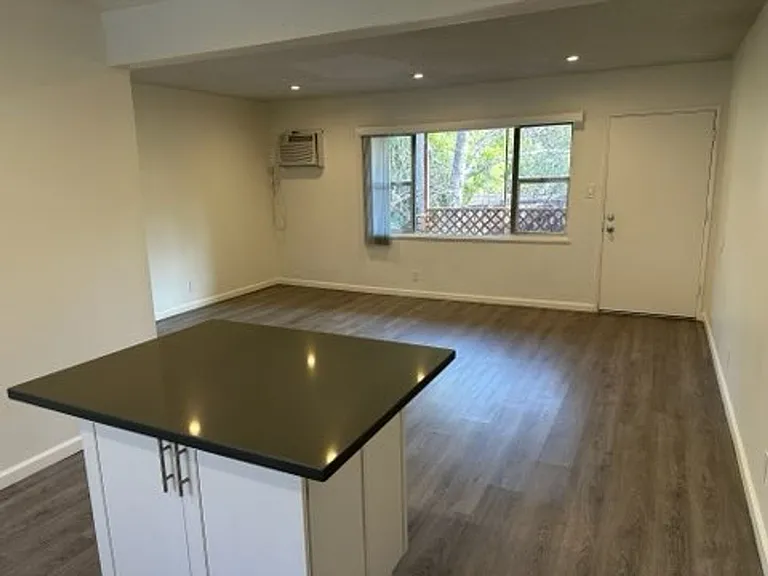 6060 La Prada St — Photo 10