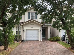 11909 SW 152nd Pl, Miami, FL 33196