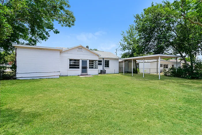 402 Ariana Ave — Photo 14