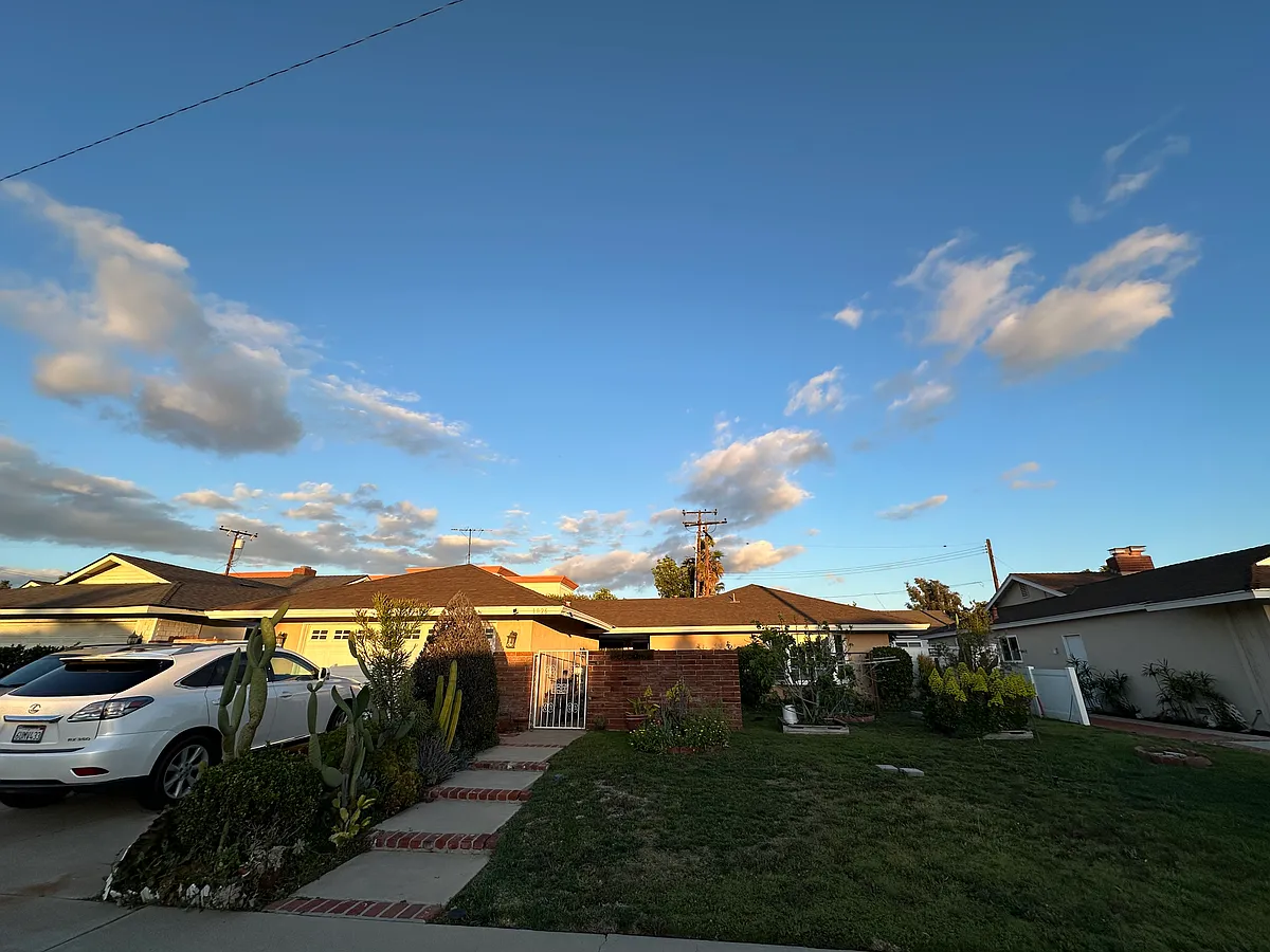 Building Photo - 1826 Ranchero Way